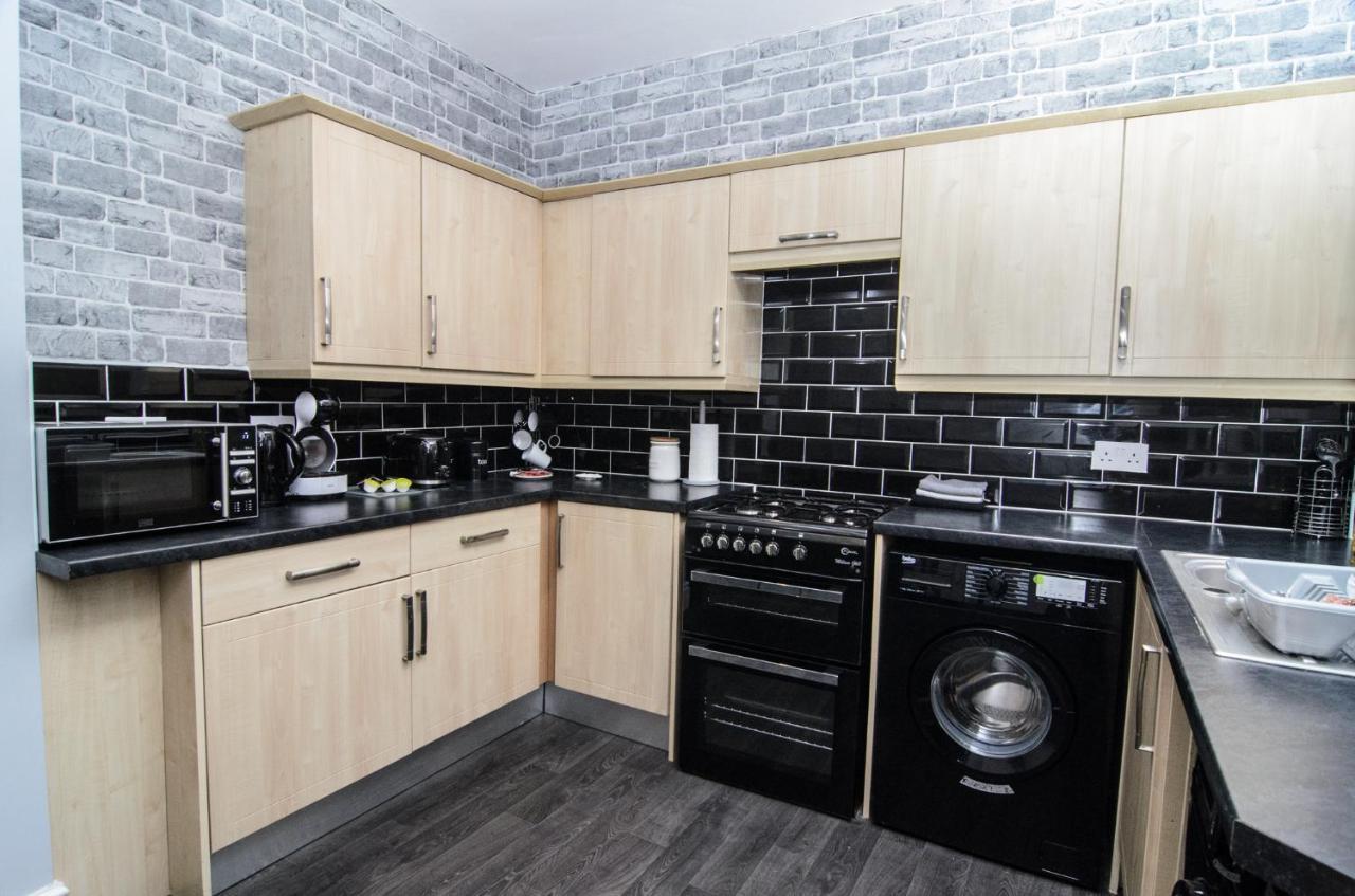 Вилла Riverpool - Elegant House 1 Minute Walk To Anfield Stadium Ливерпуль Экстерьер фото