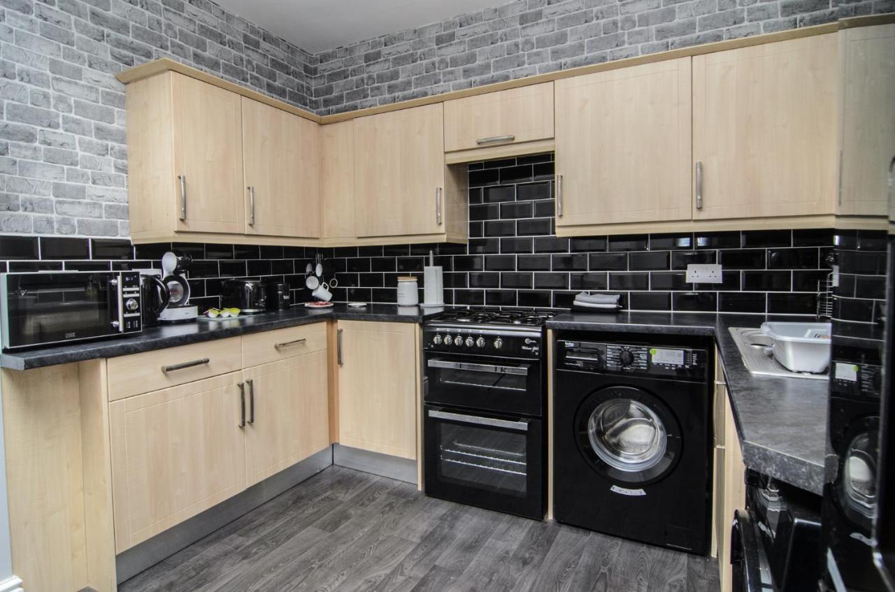 Вилла Riverpool - Elegant House 1 Minute Walk To Anfield Stadium Ливерпуль Экстерьер фото